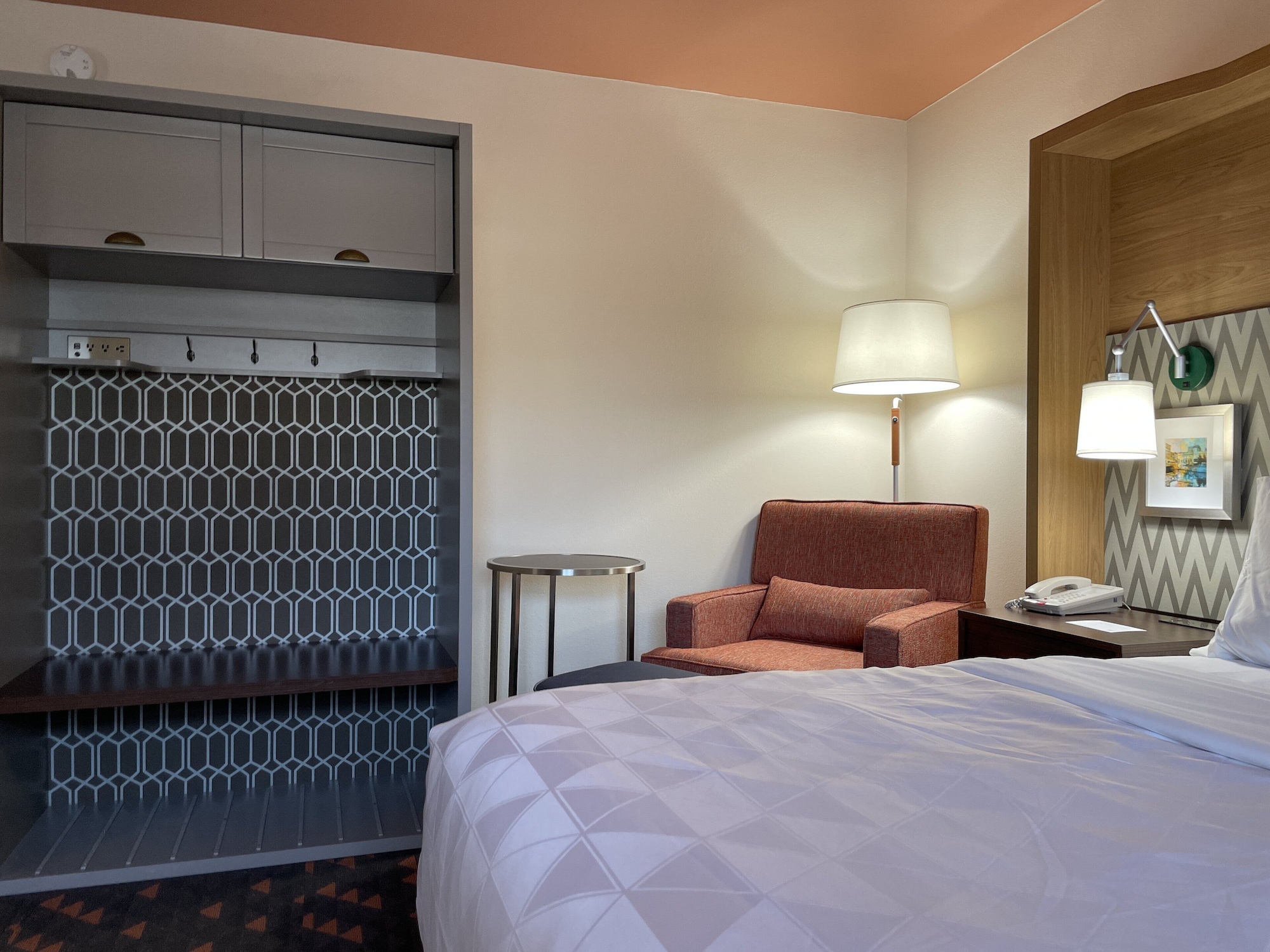 غرفة قياسية بسرير كينج لذوي الإعاقة، Holiday Inn Bangor 2/10