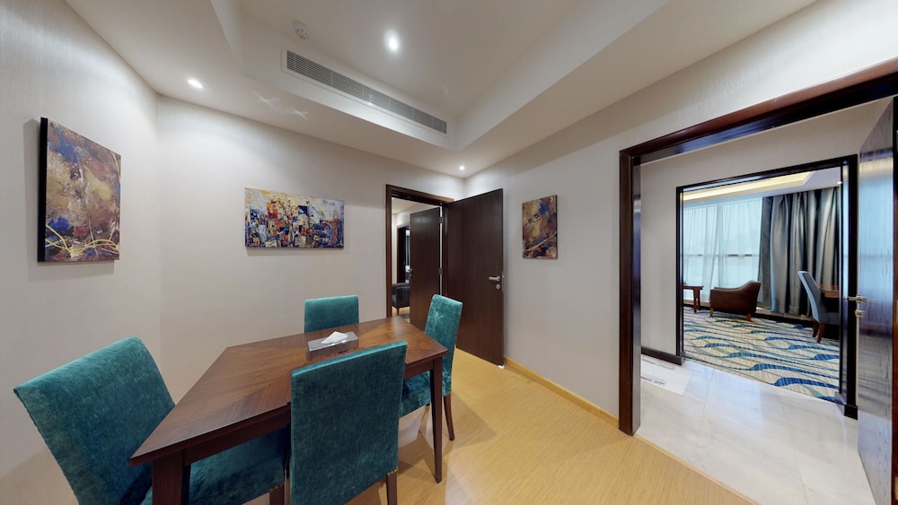 فندق سيتي فيو من كراون تاون(City View Hotel) 32/48