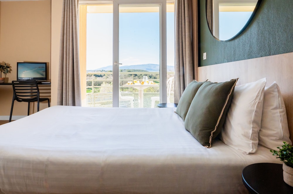 Nemea Appart Hotel Green Side Biot Sophia Antipolis 19/50