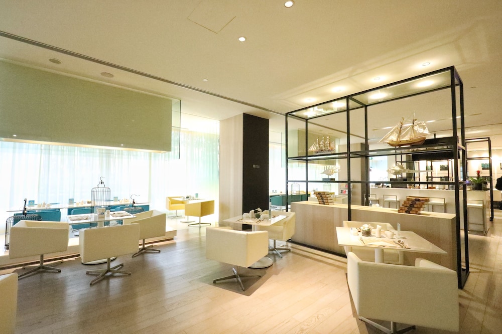 Hua Ting Guest House 19/50