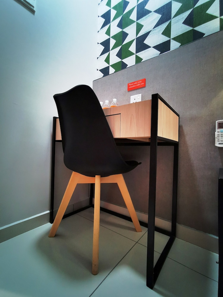 Sovotel Boutique Hotel @ Uptown 28 15/18