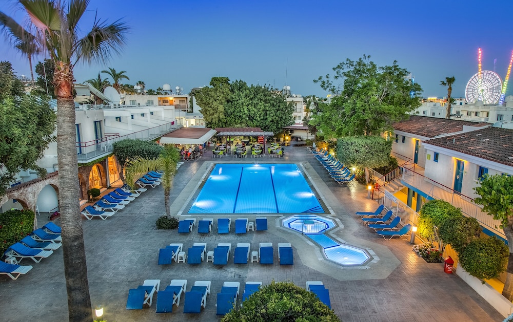 Green Bungalows in AYIA NAPA