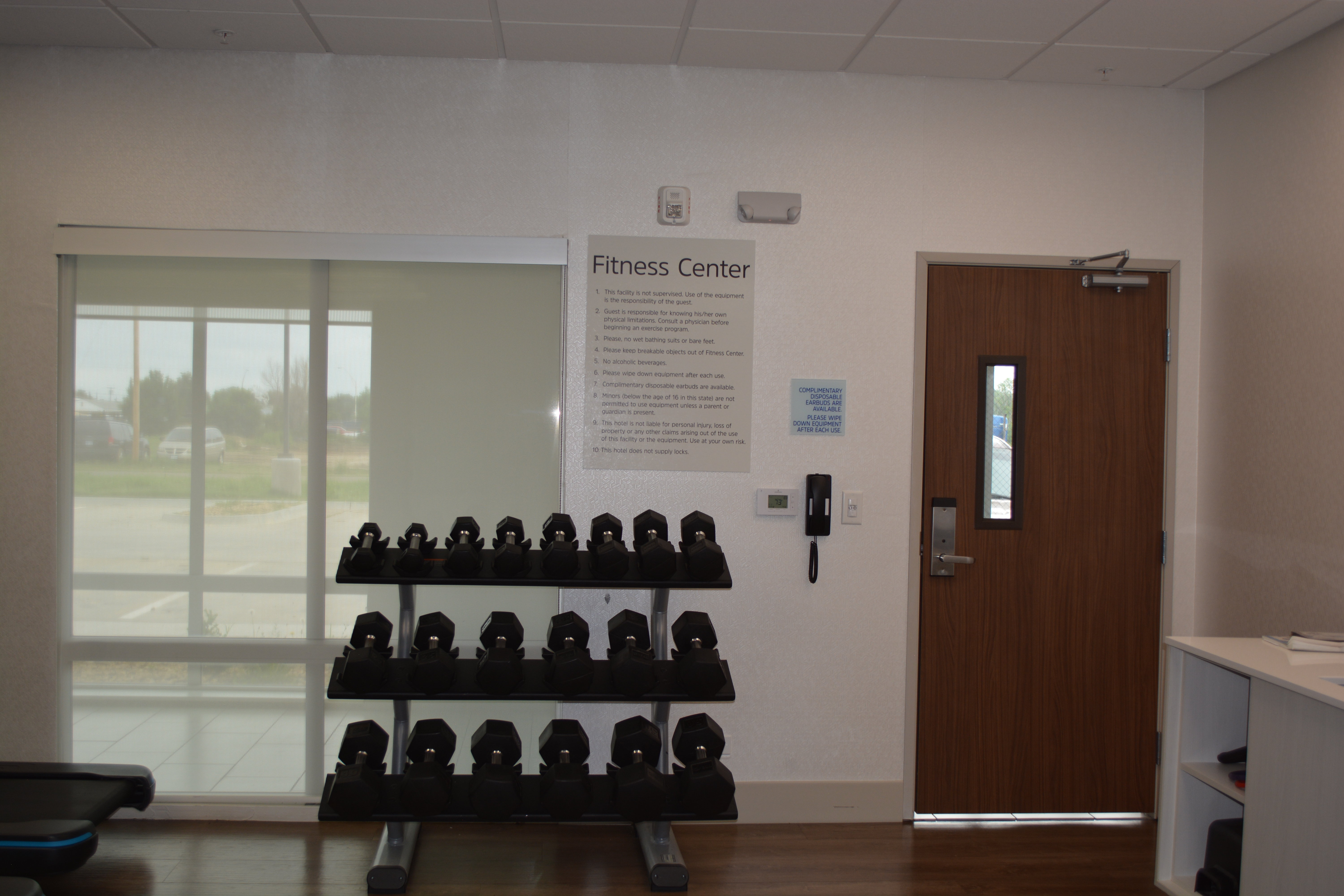 HOLIDAY INN EXPRESS SUITES LIBERAL — photo 4