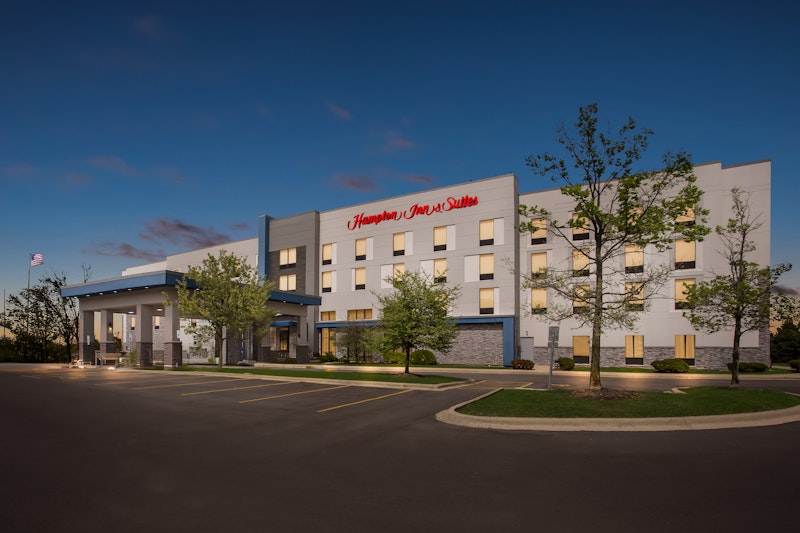 Hampton Inn Suites Bolingbrook 47/48