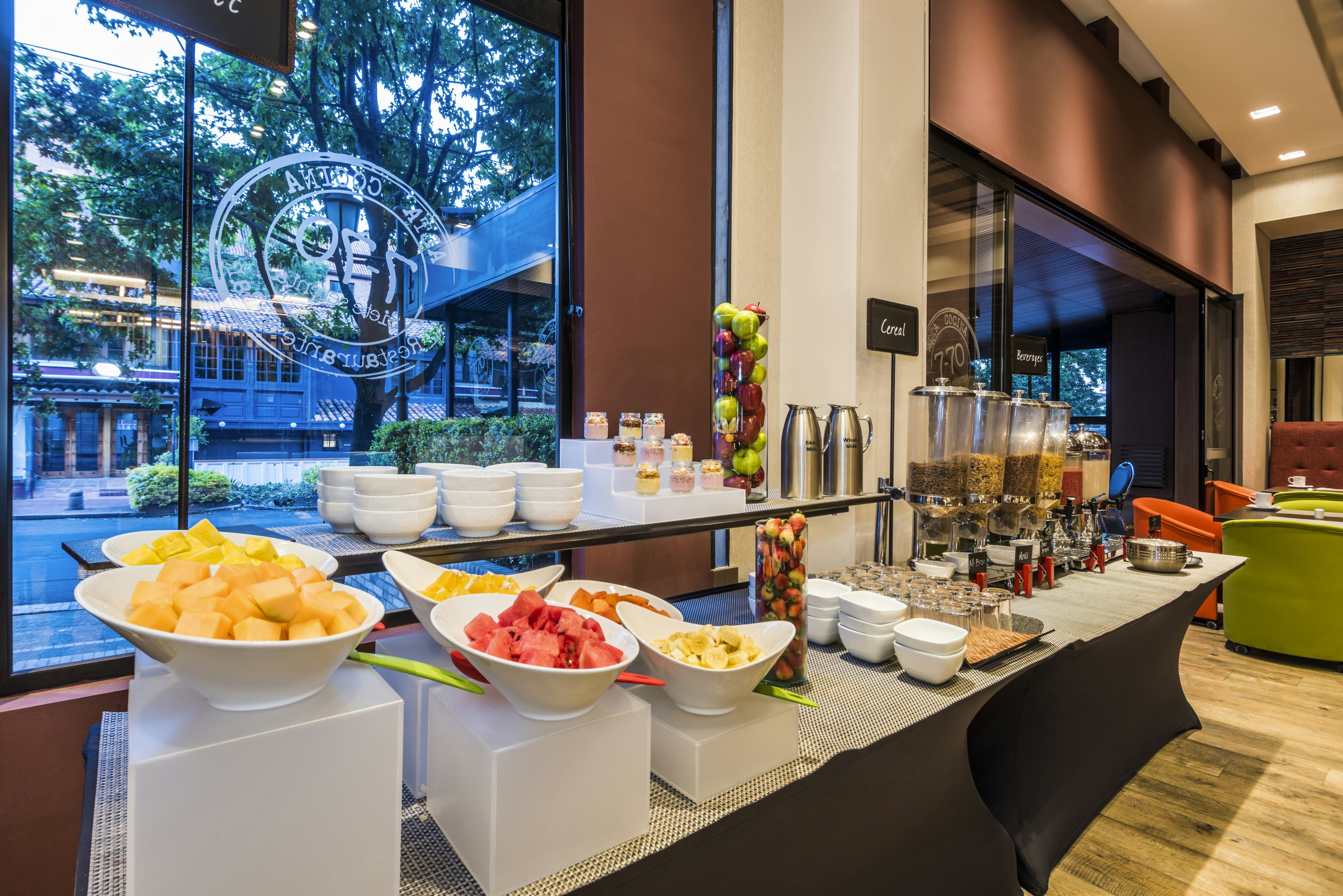 Embassy Suites by Hilton Bogota Rosales 35/50