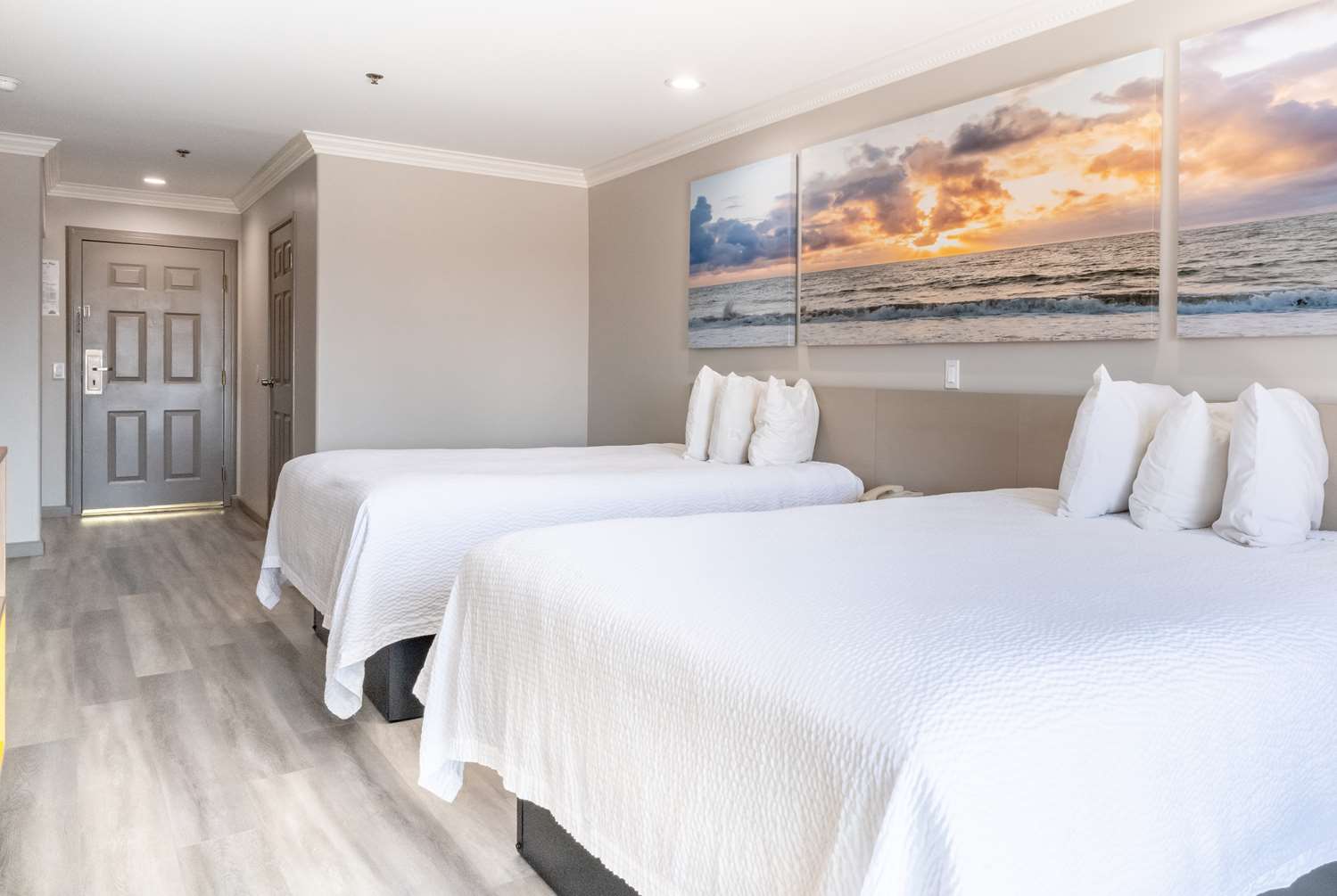Days Inn by Wyndham Santa Monica 28/45