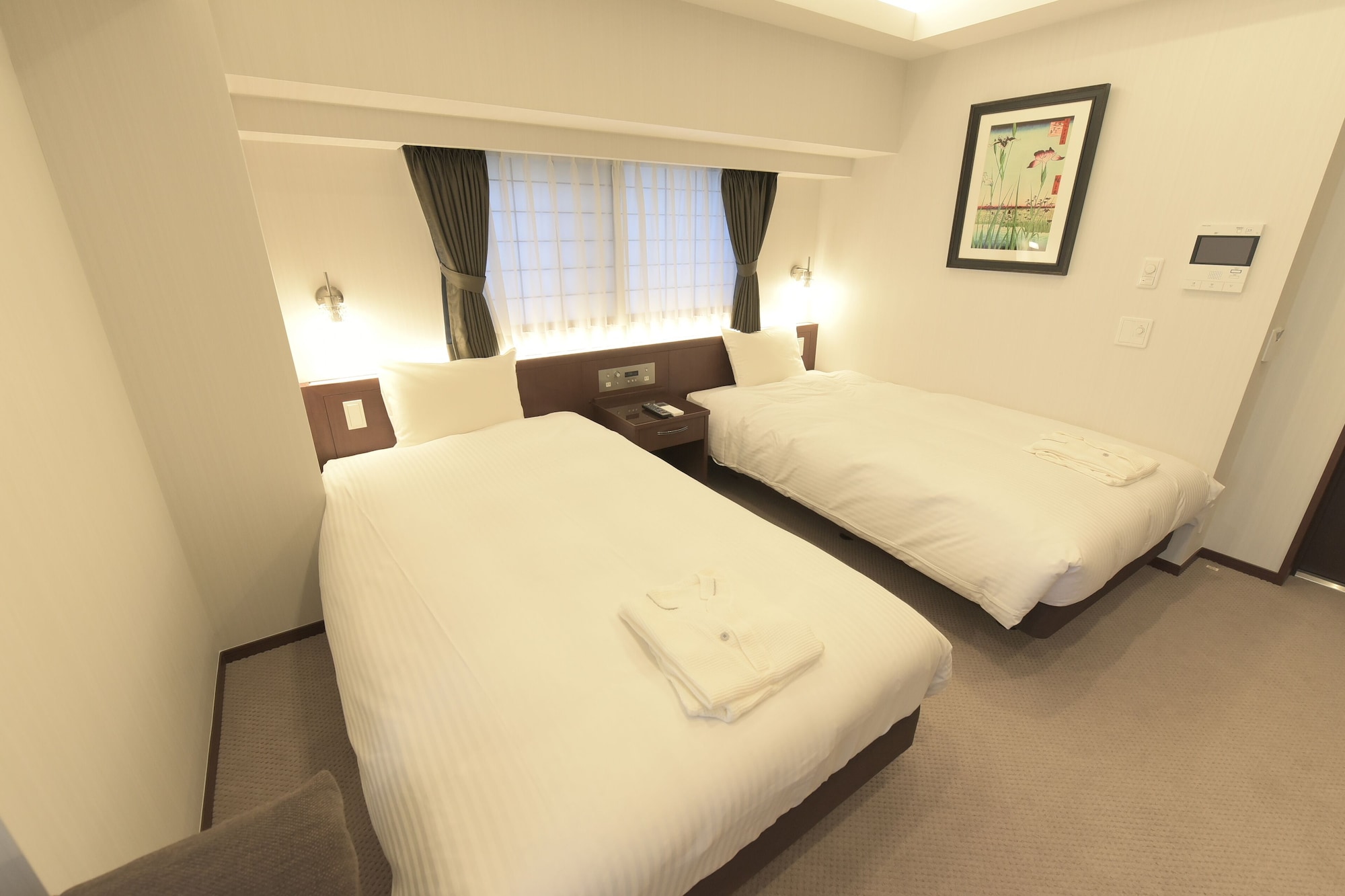 STANDARD, TWIN BEDS, CORNER