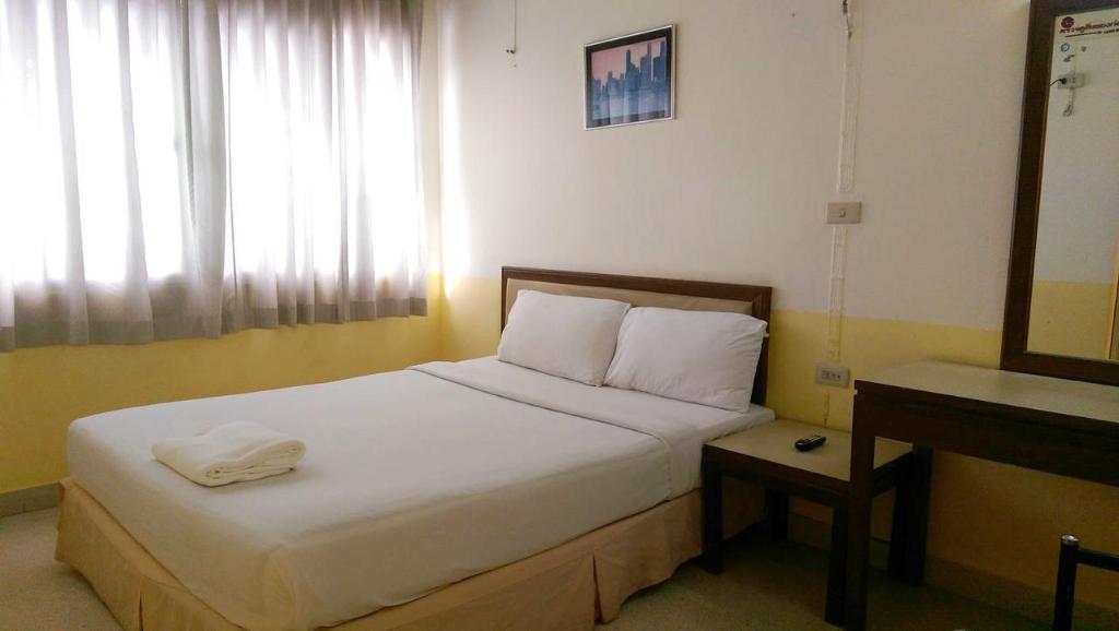 Wattana Trang Hotel 4/16