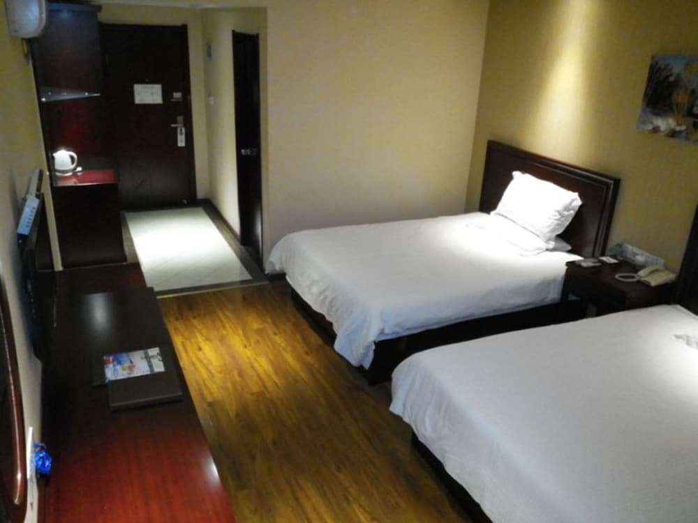 Greentree Inn Anhui Chuzhou International Market Place Express Hotel 28/53