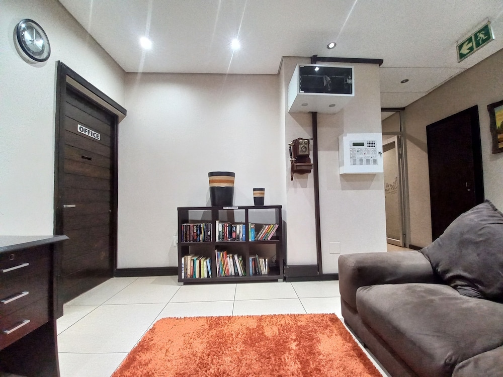 Alcazaba Lodges 28/50