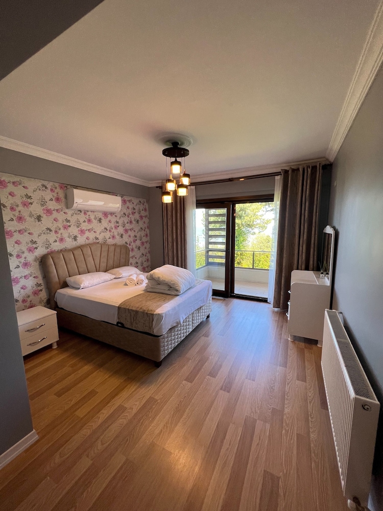 Al Nawras Resort 22/66