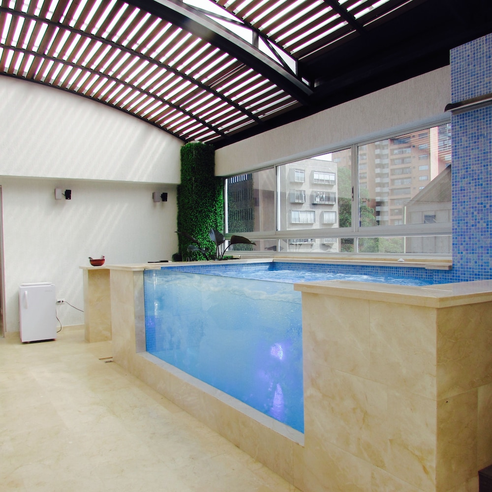 Hotel Madeiro 42/64