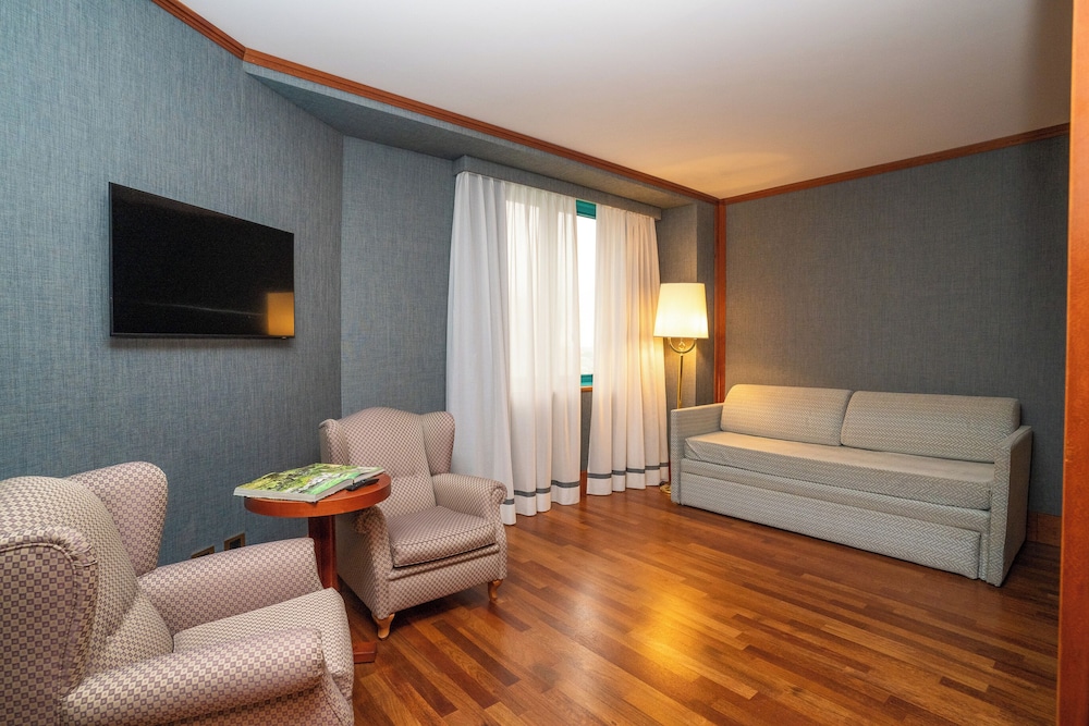 Grand Hotel Duca D Este 48/73