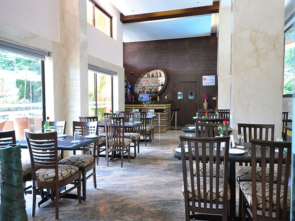 Le Seasons Beach Resort 41/54