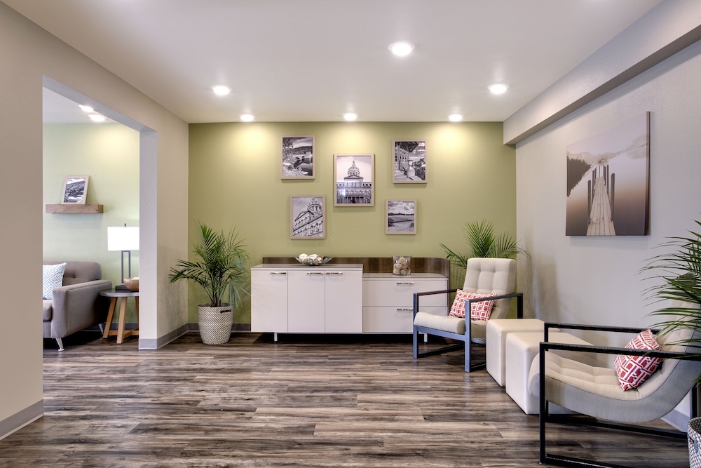 WoodSpring Suites Charlotte - University Research Park 4/50