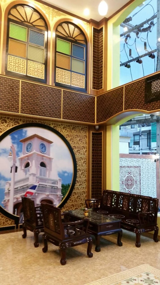 Phuket Chinoinn Hotel 48/65