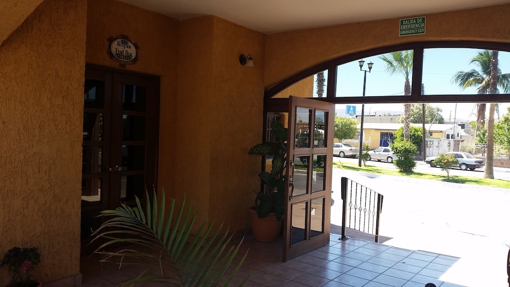 Hacienda Suites Loreto 38/53