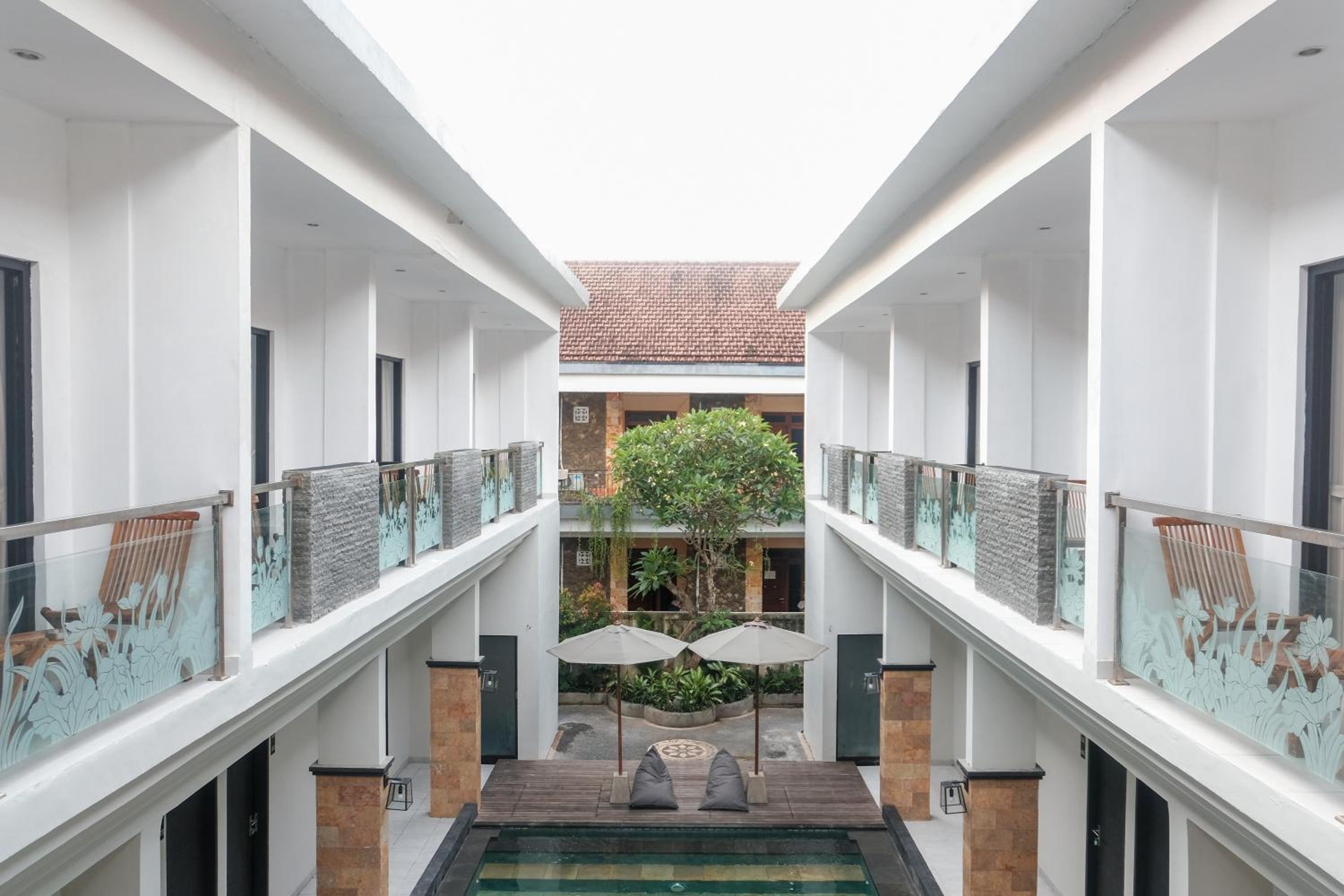 Guyana Bali Hotel 1/17