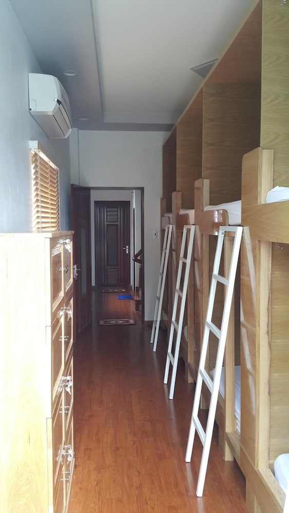 Tomorrow Hostel 22/40