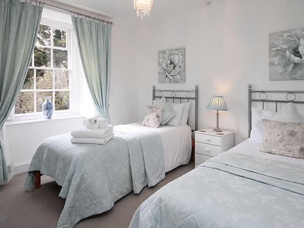 Dunster Mill House 8/48