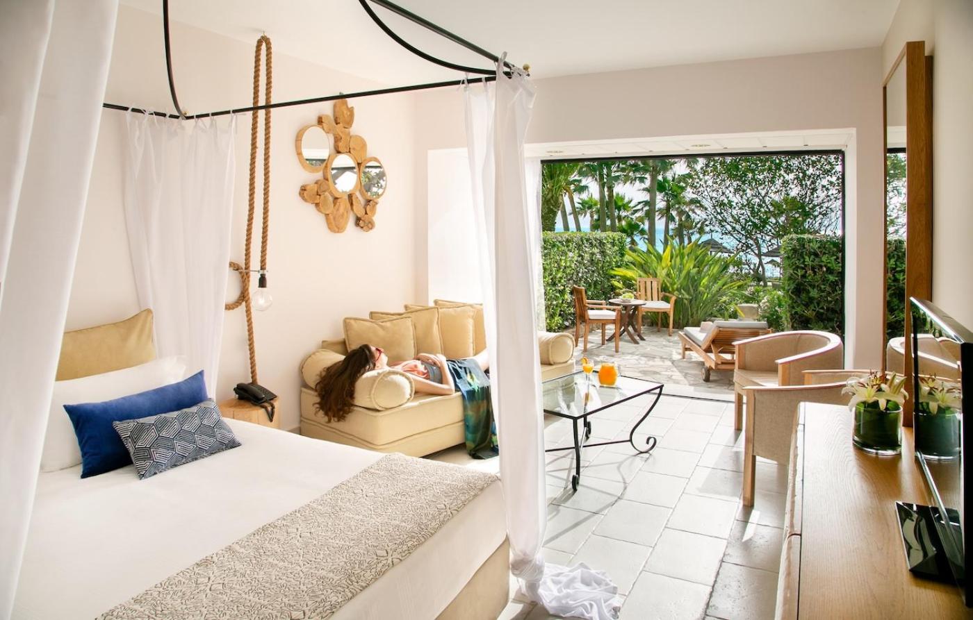 Adults Only Premium Sea View with garden area