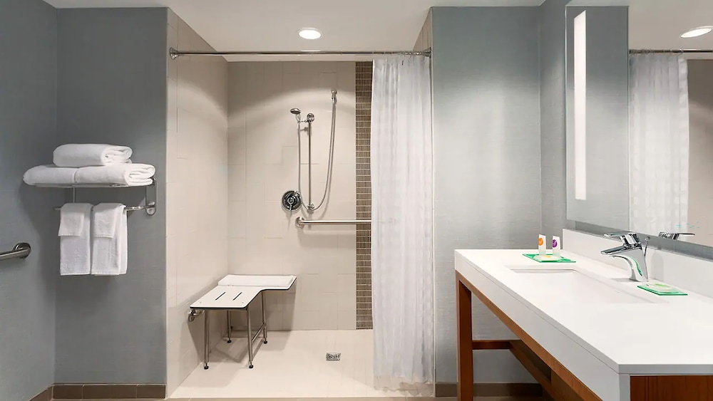 Hyatt Place Lincoln / Downtown - Haymarket 8/56