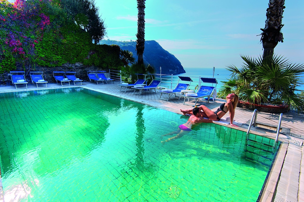 Sorriso Thermae Resort and Spa in Forio