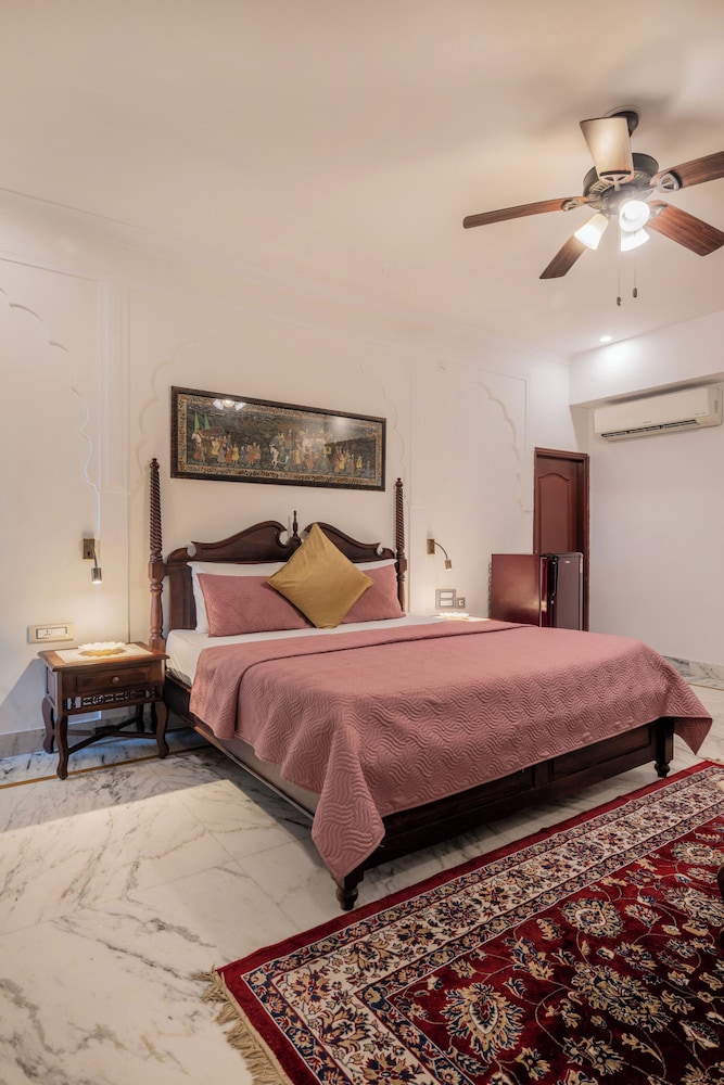 Rajasthan Palace Hotel 20/50