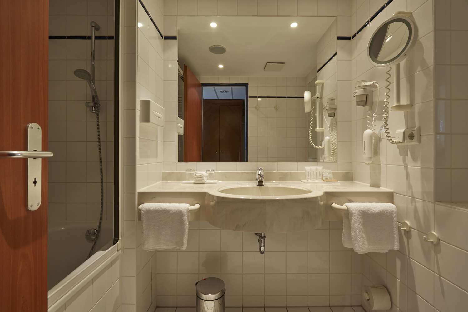 H4 Hotel Kassel 42/43