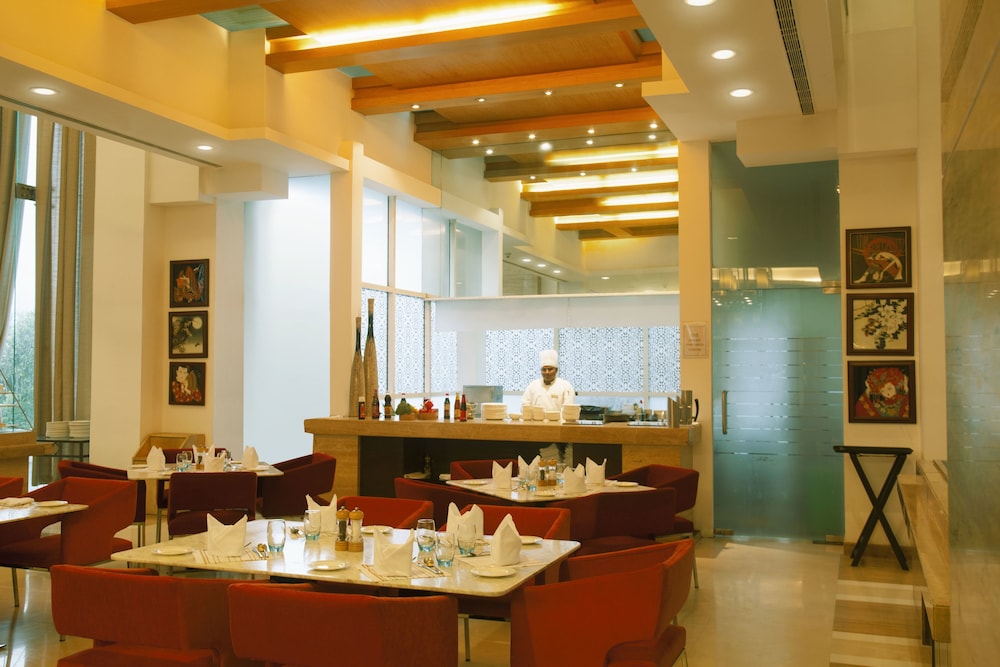 Radisson Blu Hotel Pune Kharadi 56/77