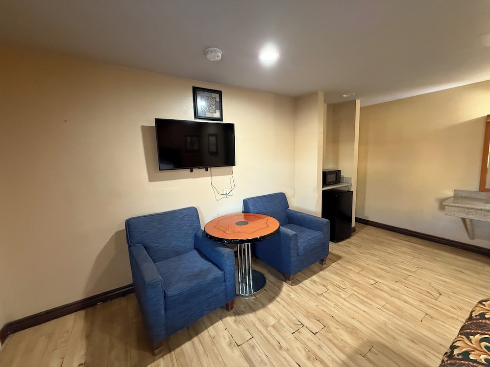 Rocky Inn Motel 21/44