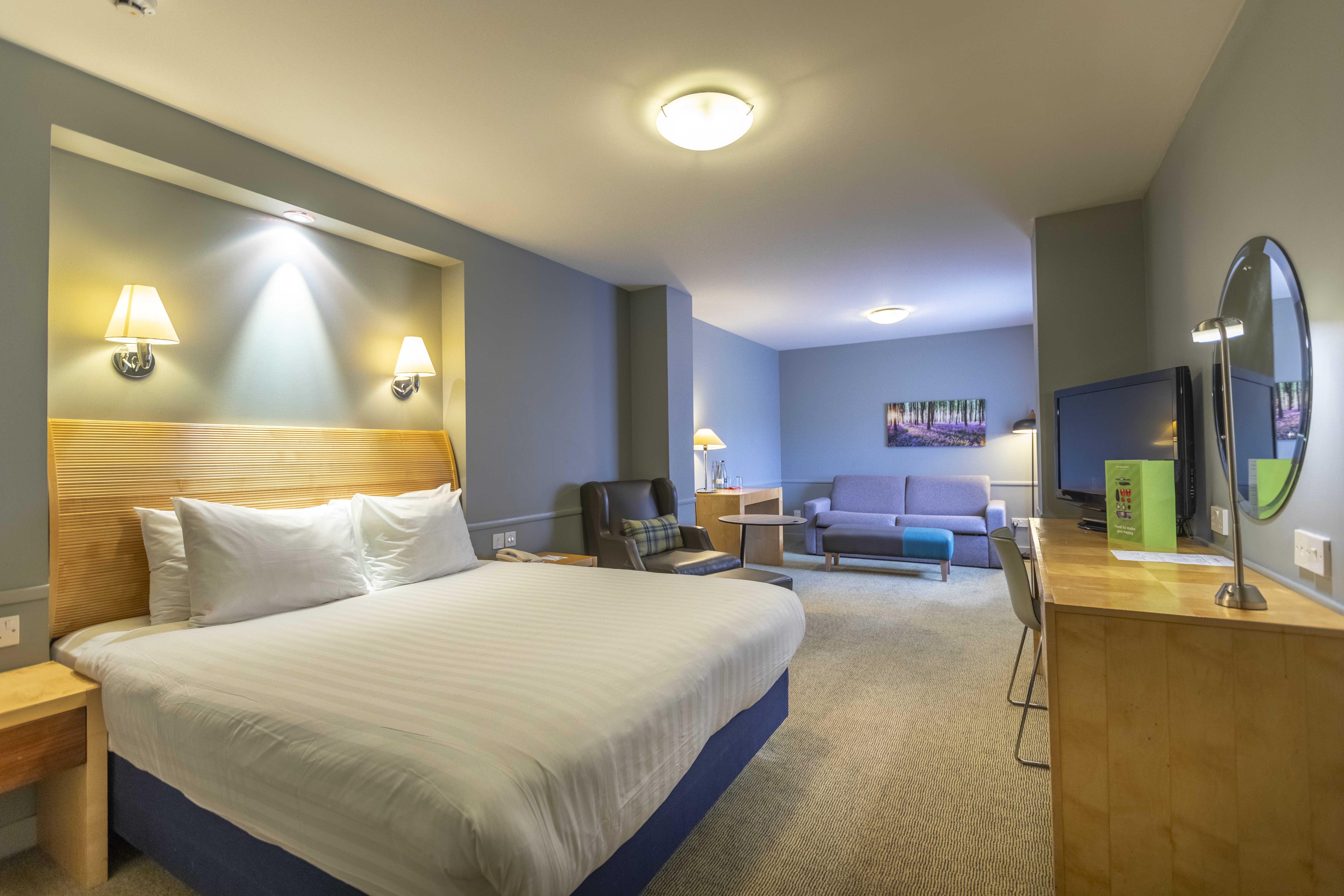 Holiday Inn Guildford 33/71