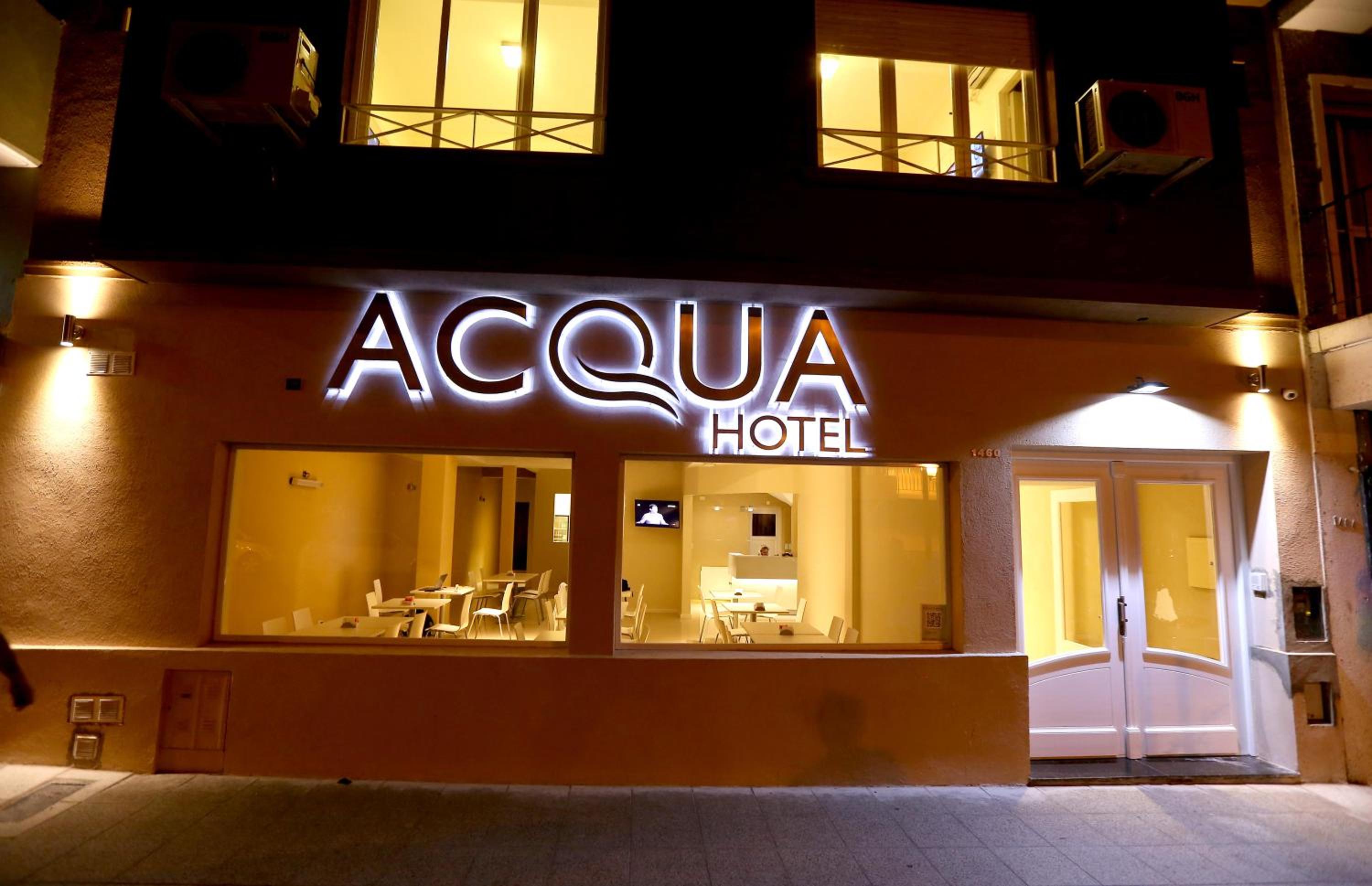 Acqua Hotel 8/34