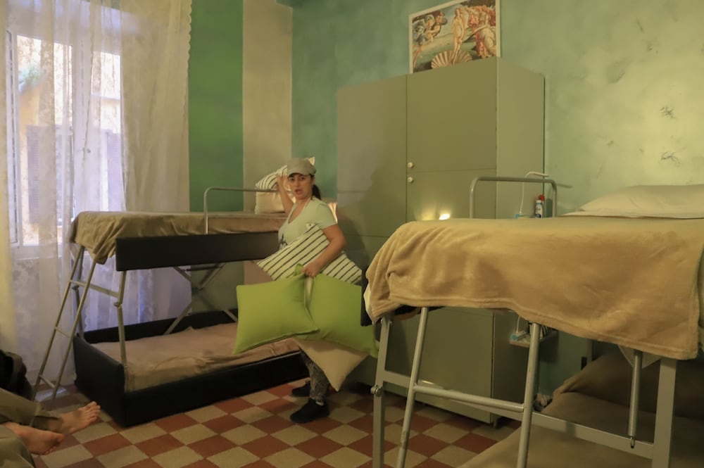 Roman Holidays Hostel 41/50