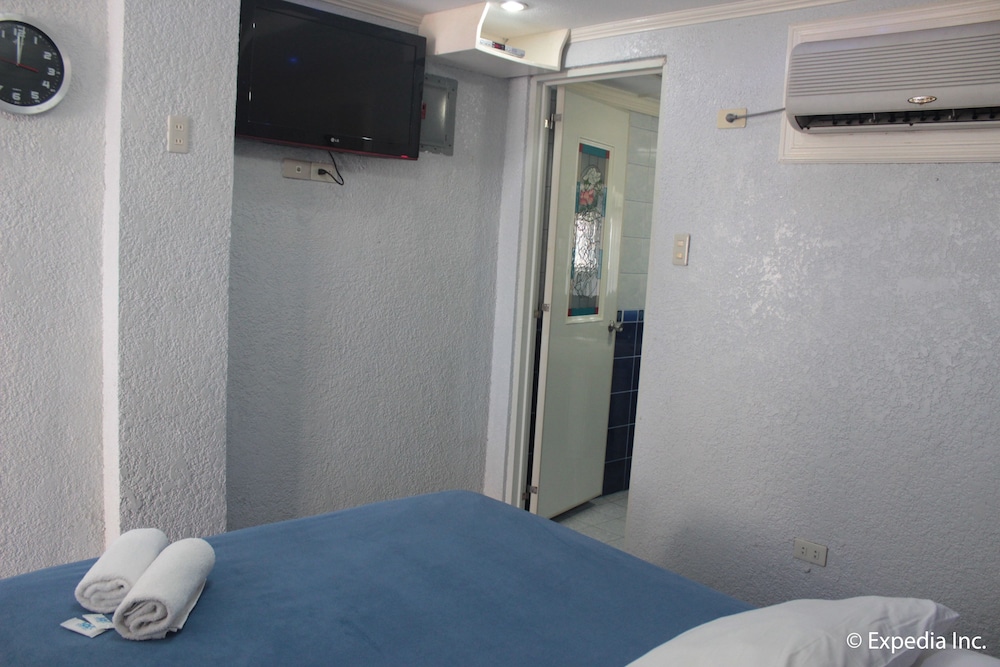Blue Rock Beach Resort 17/67