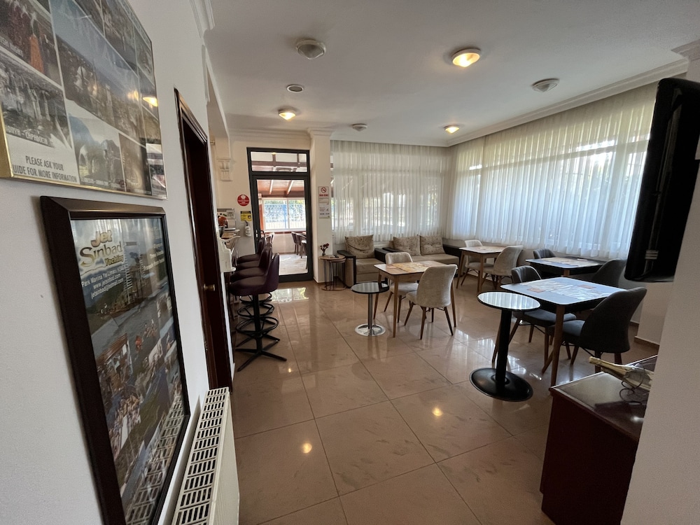 Lunay Hotel 13/33