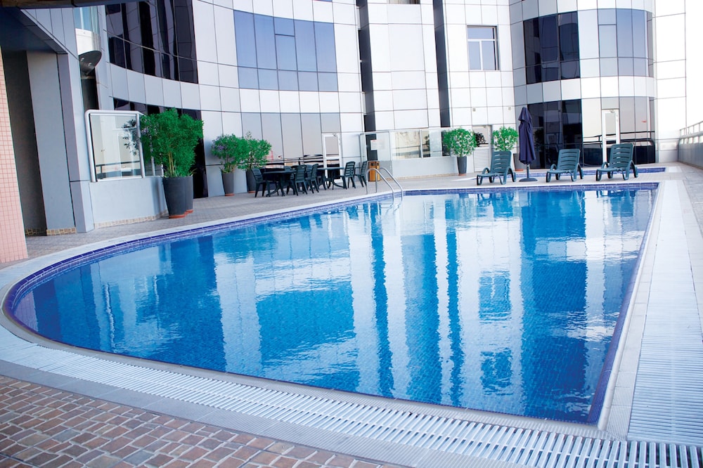 ROYAL PHOENICIA HOTEL 27/50
