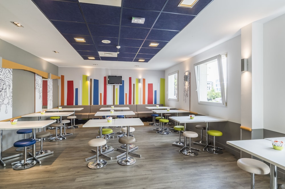 ibis budget Marne la Vallée Val d'Europe 52/58