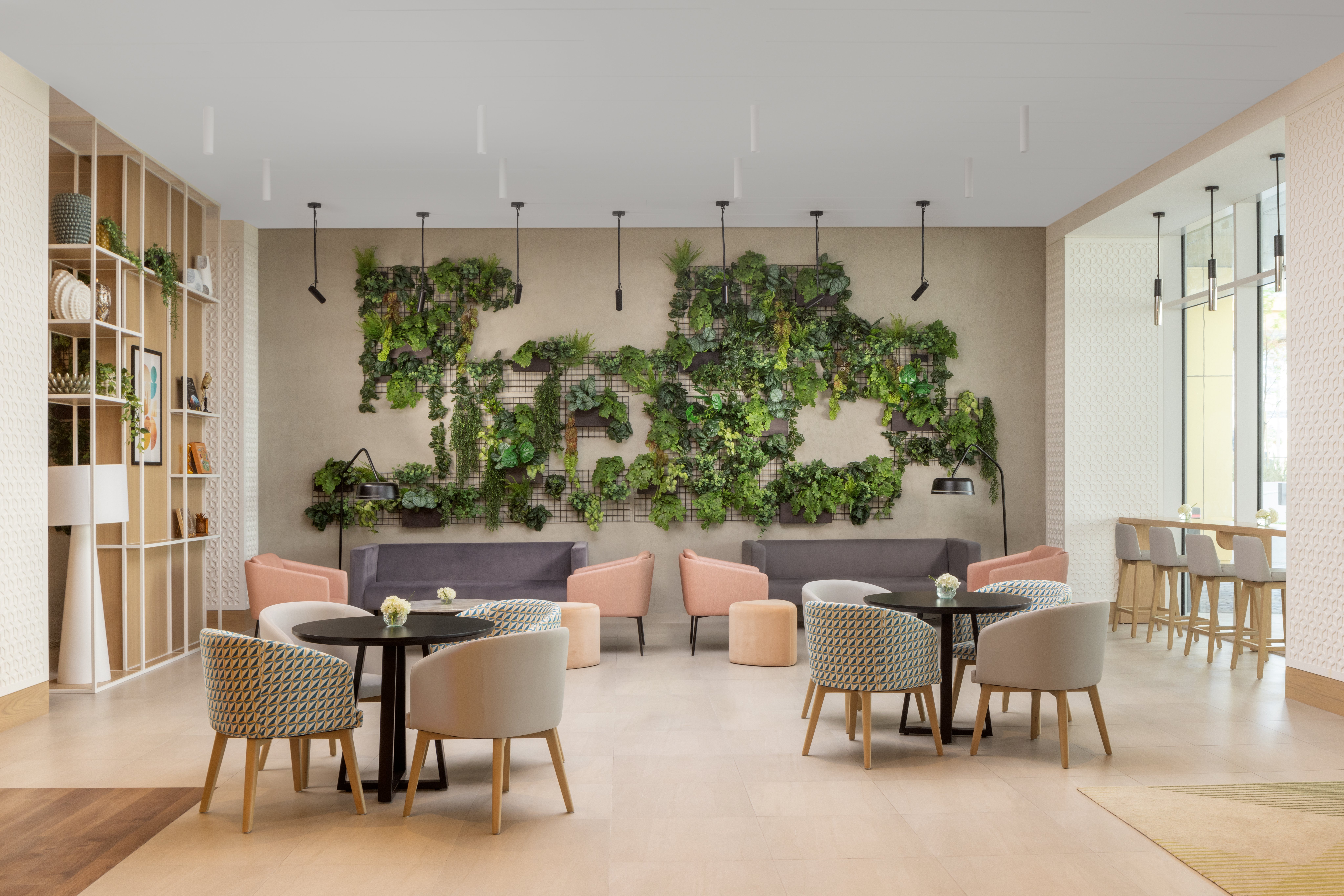 Holiday Inn Dubai Business Bay 42/54