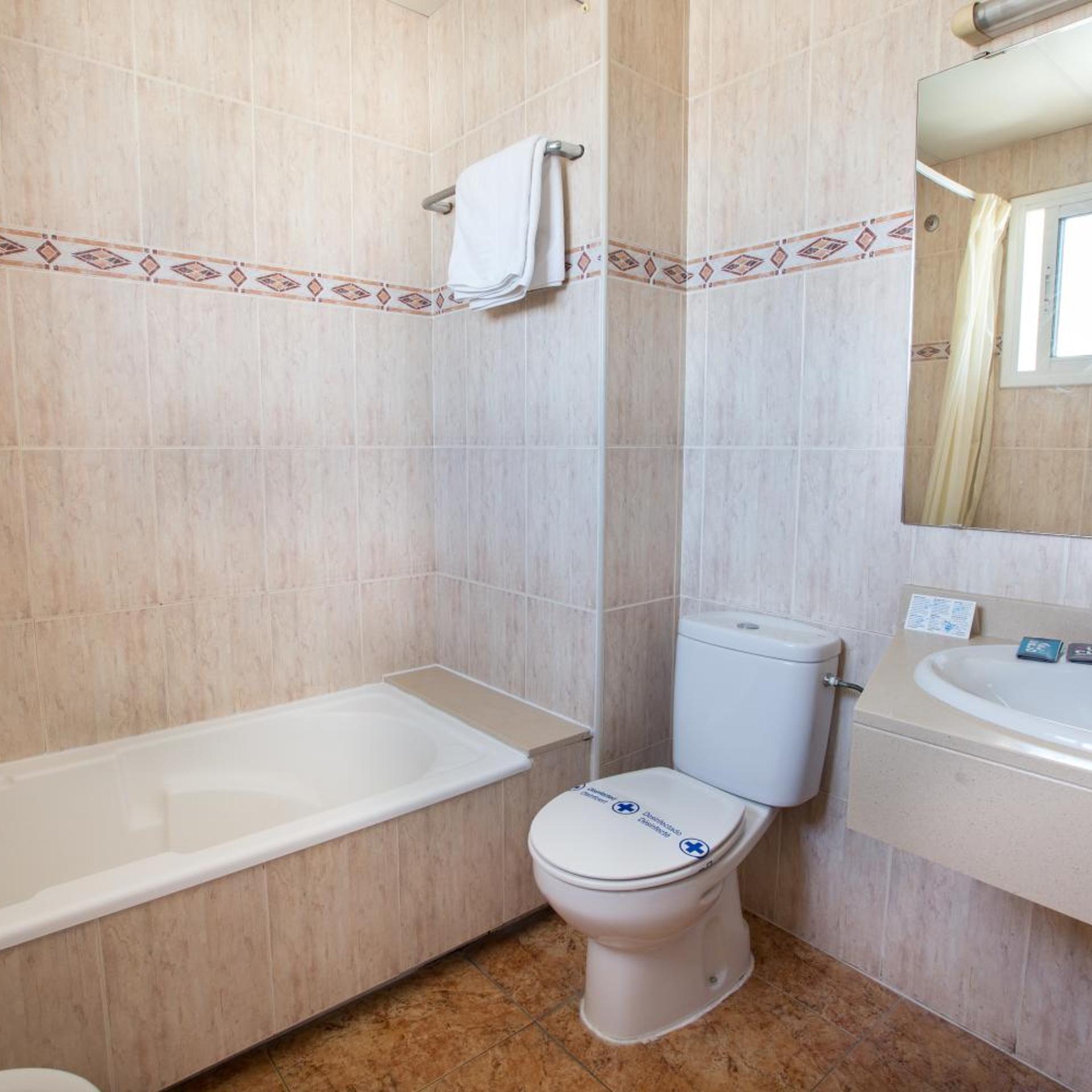 غرفة قياسية رباعية، Costa Brava Blanes 4/5