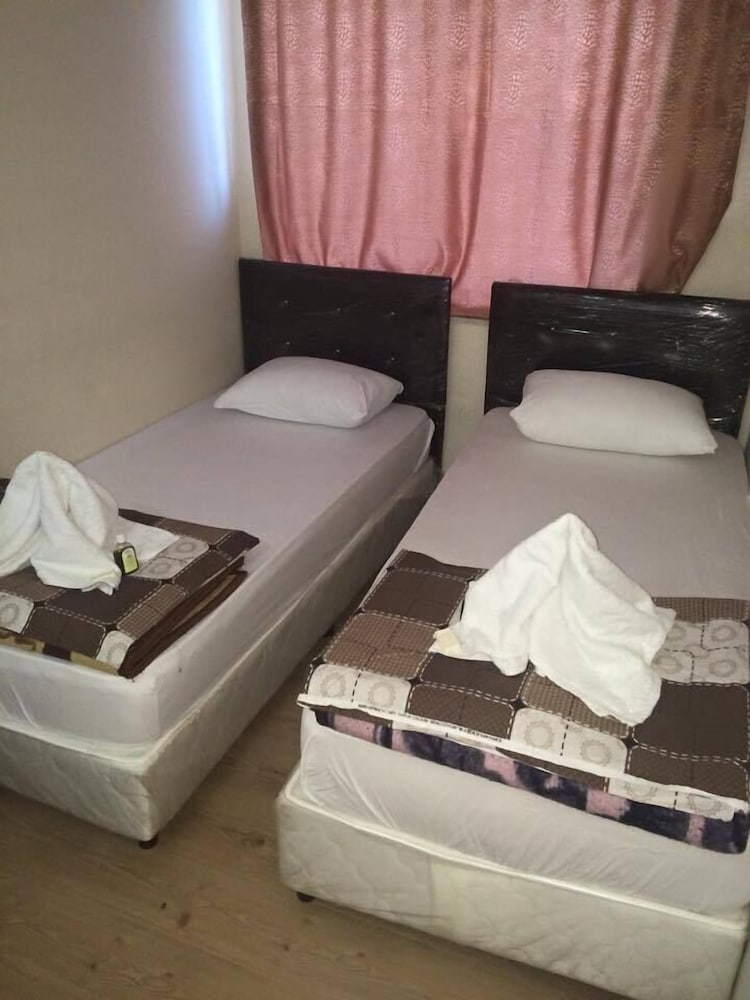 Ersoy Aga Otel 49/66
