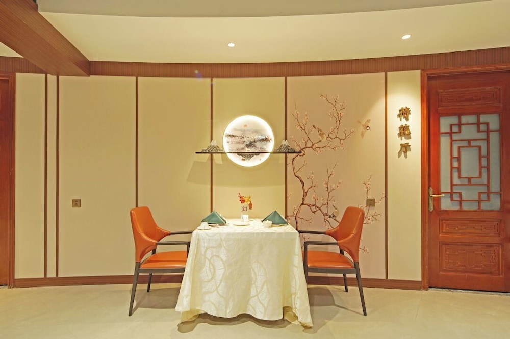 Wuhan Asia Hotel 18/22