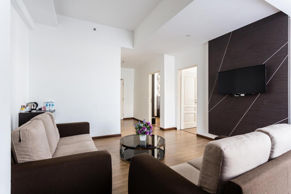 THE REED HOTEL MELAKA – Formerly E-Red Hotel Melaka 36/52