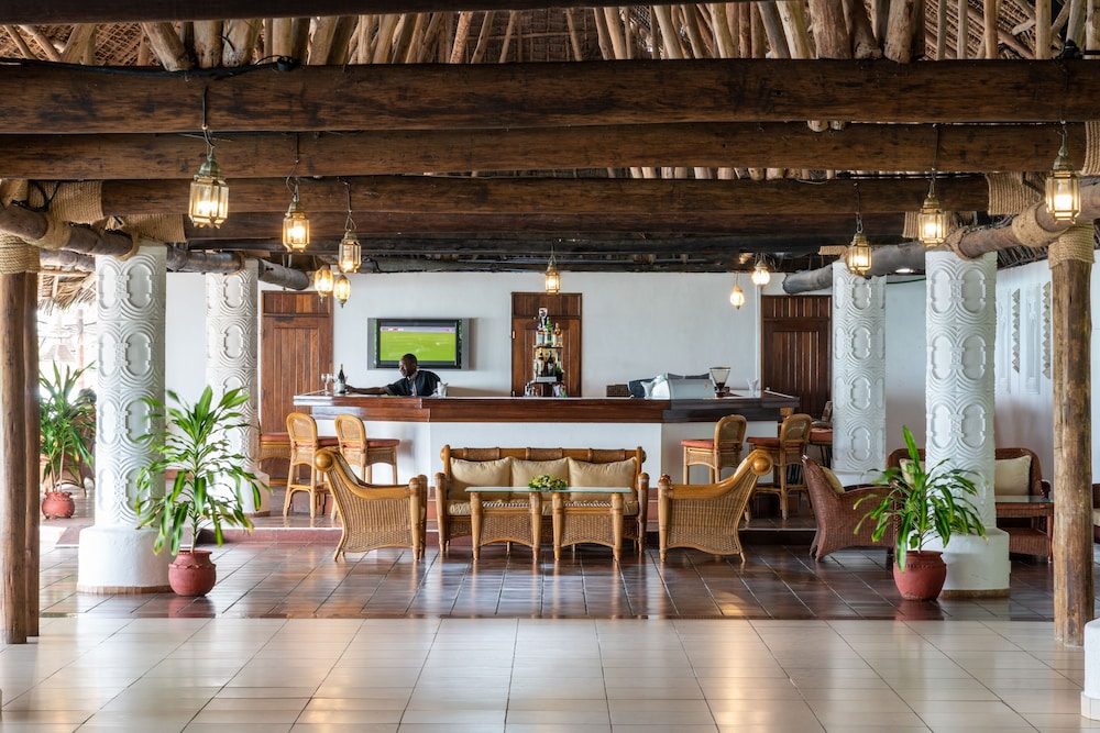 Diamonds Leisure Beach and Golf Resort 12/63