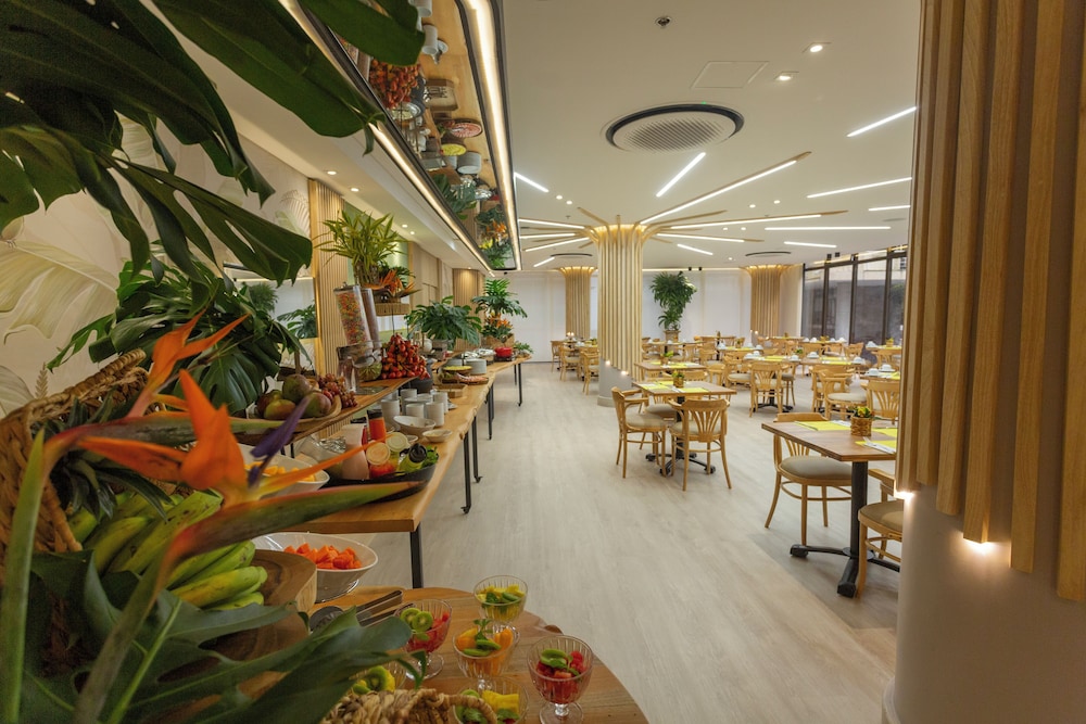 Soratama Hotel 40/49