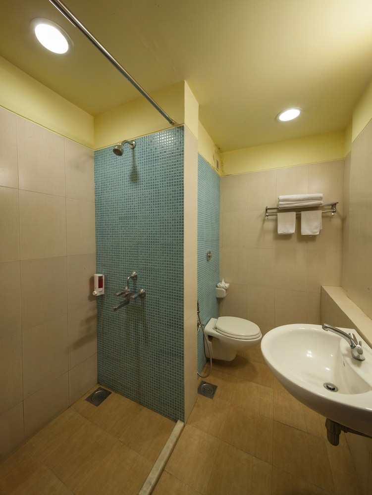 Ginger Mumbai Andheri (MIDC) 28/60