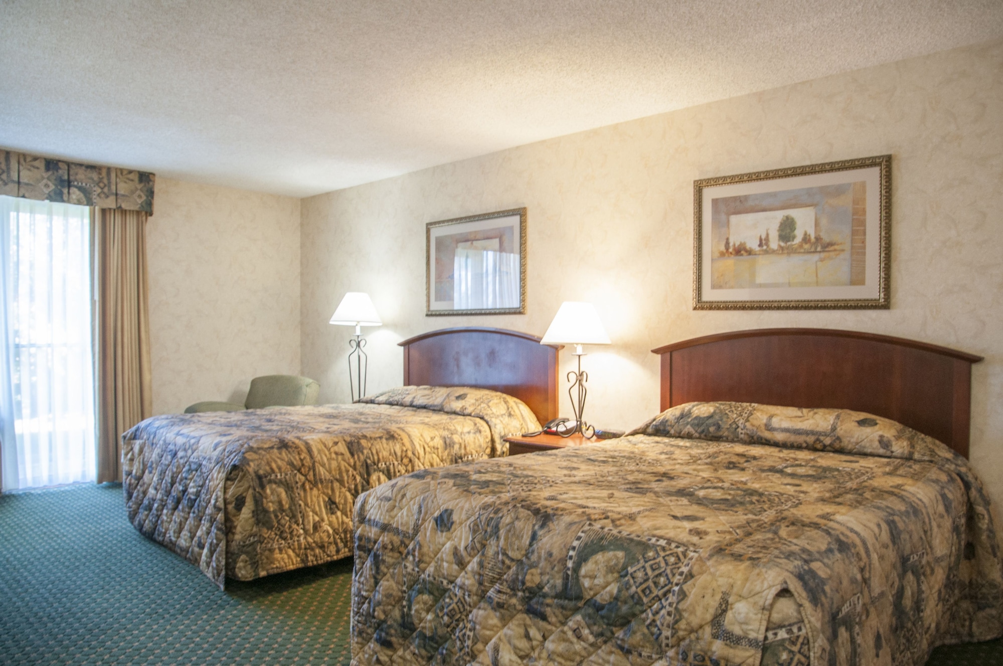 STANDARD, 2 QUEEN BEDS, ACCESSIBLE