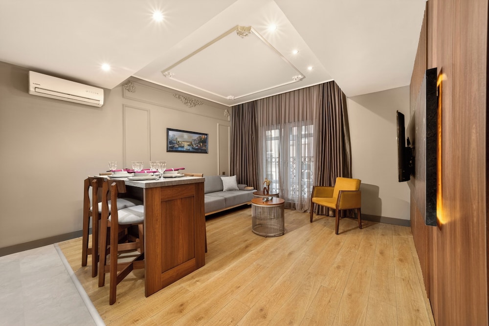Taksim Premium Hotel 52/70