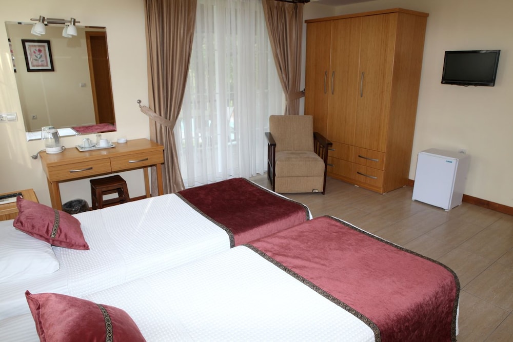 Hotel Dalos 22/62