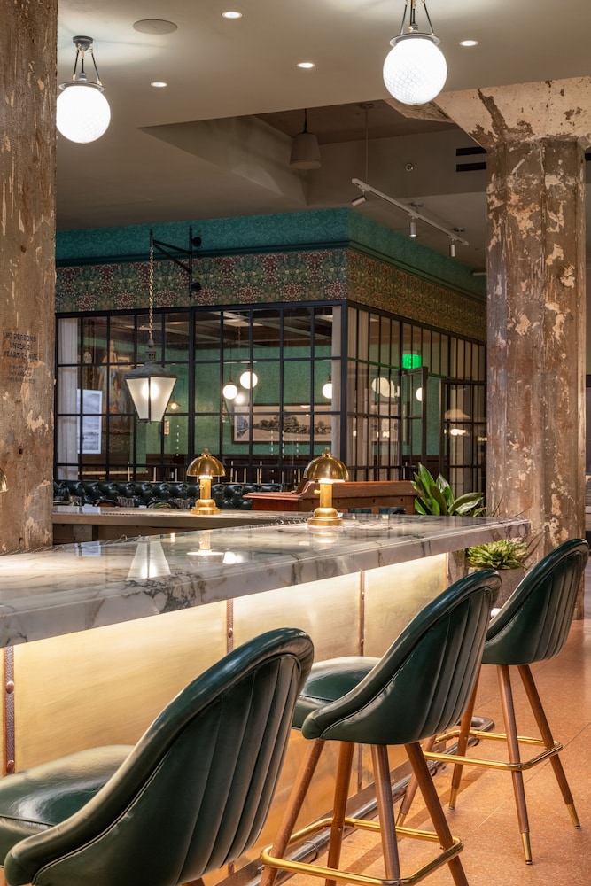 Fordson Hotel Unbound Collection by Hyatt 52/65